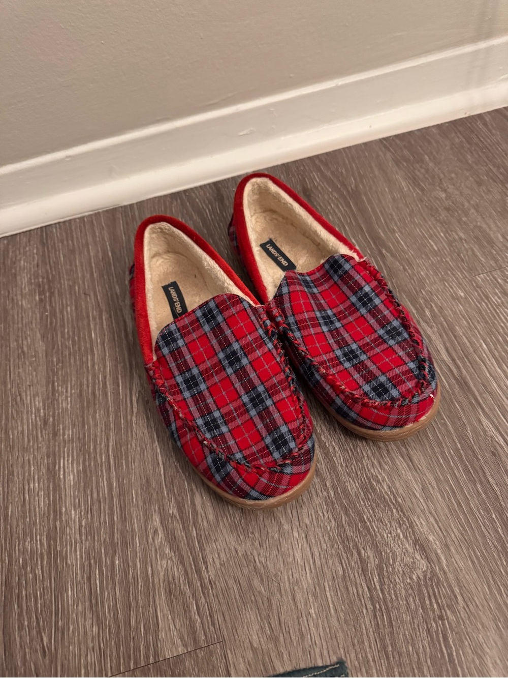 Lands' End Red and Blue Plaid Fleece-Lined Moccasins - Picture 4 of 4